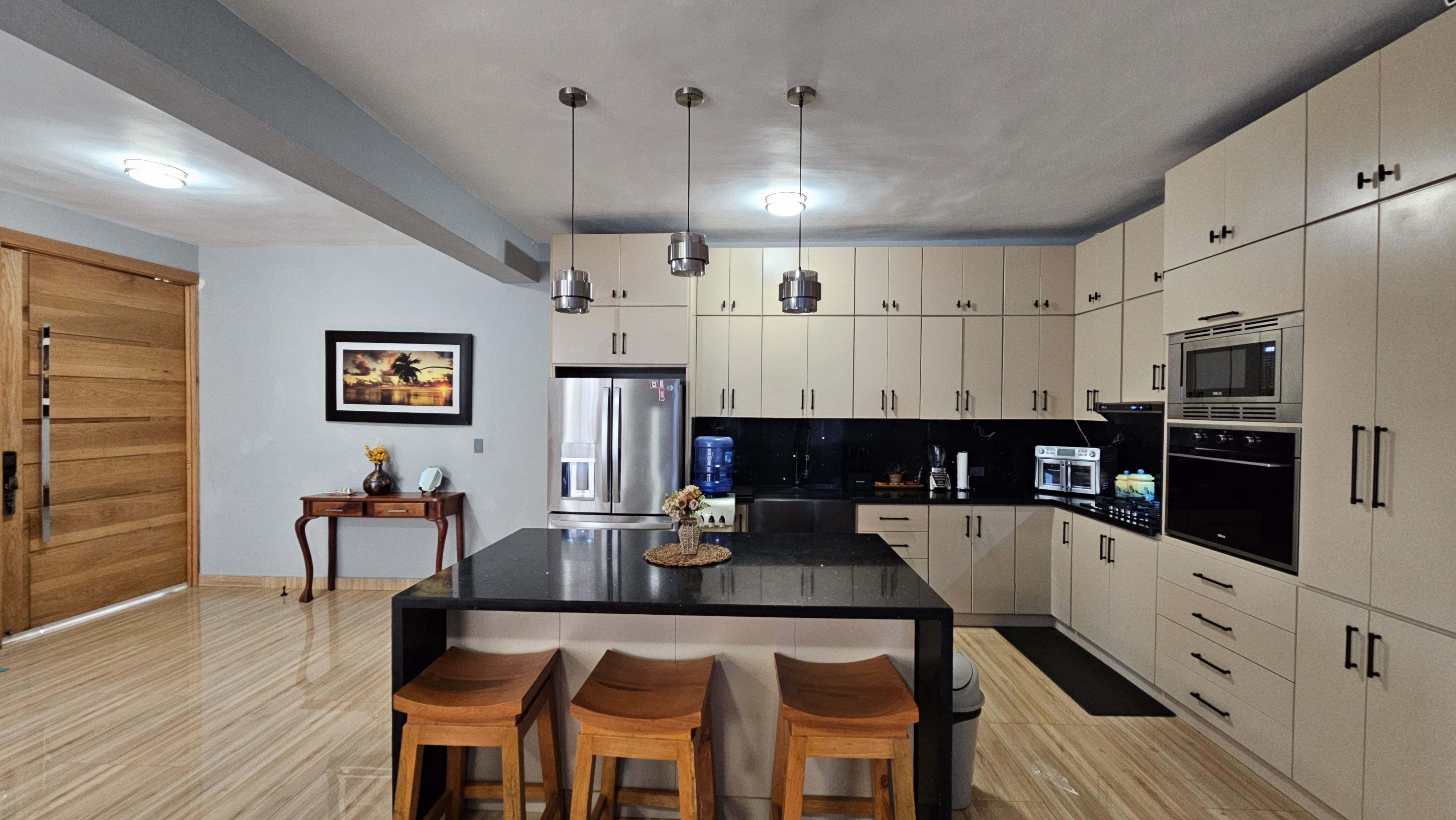 Spacious 3BR Villa w/ Pool