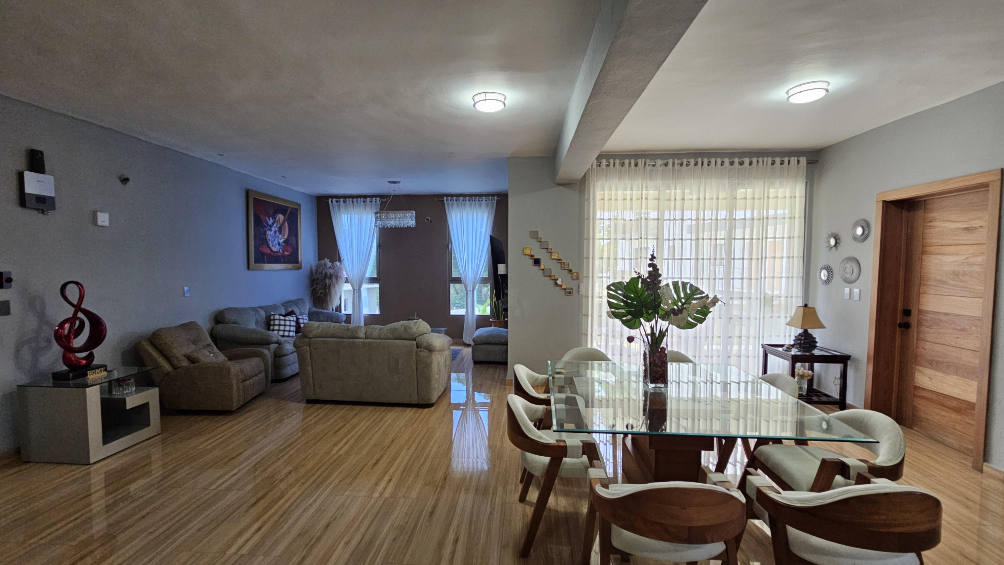 Spacious 3BR Villa w/ Pool