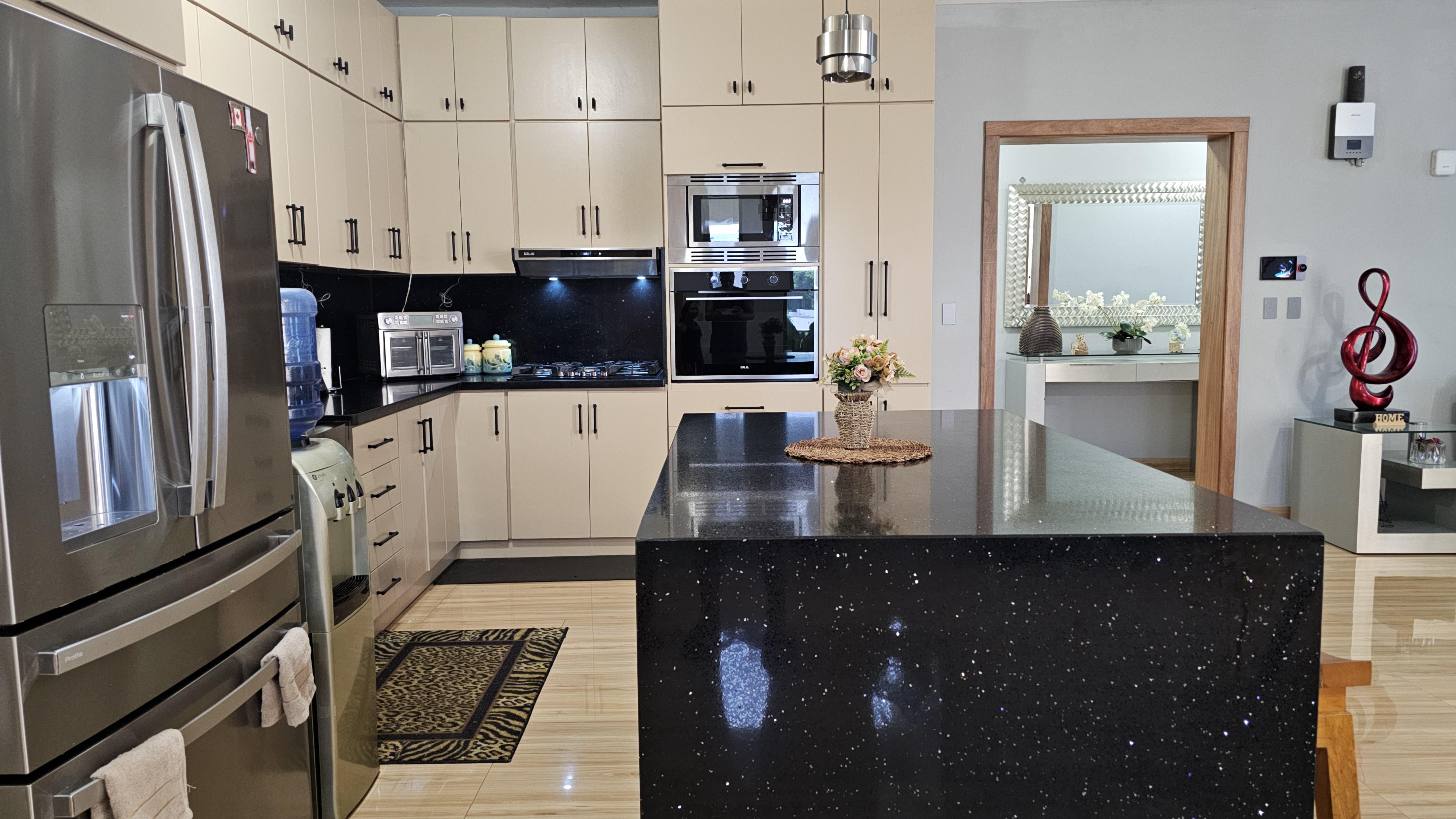 Spacious 3BR Villa w/ Pool