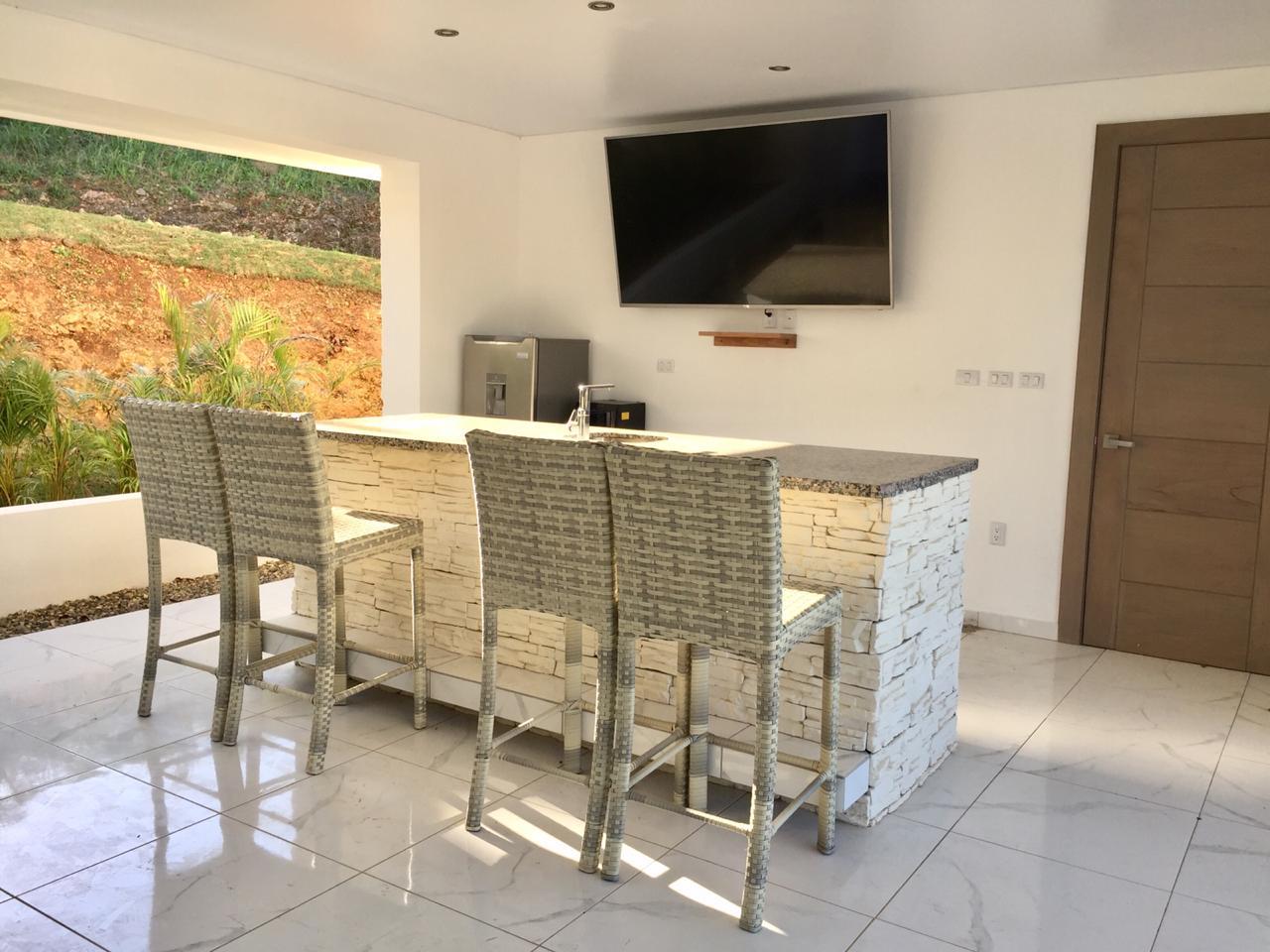 Villa Seashell – Modern 3-Bedroom Luxury Villa