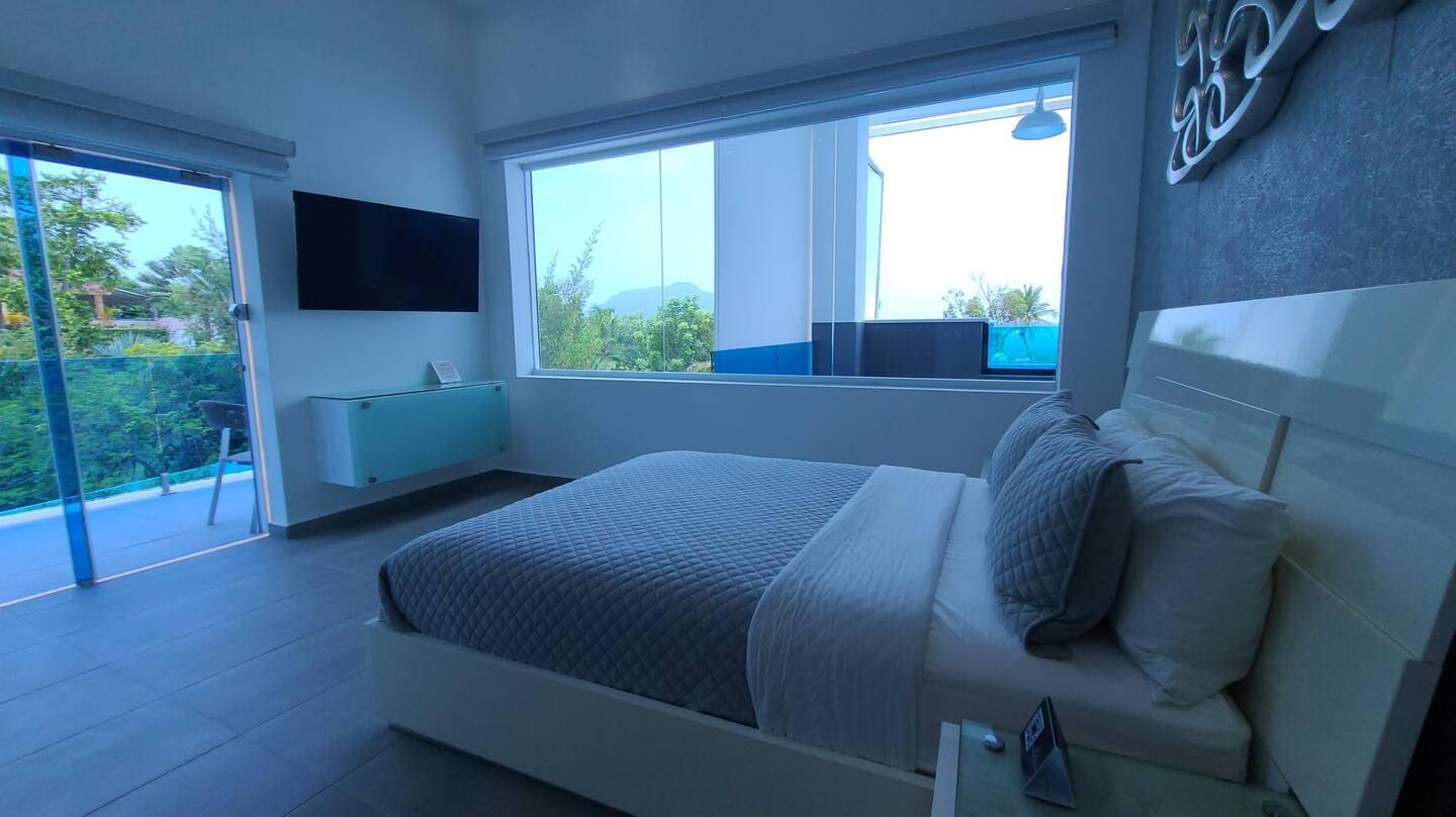 Villa Luxury at Star Hills, Puerto Plata — 12 Bedrooms, 2 Pools & Private Disco