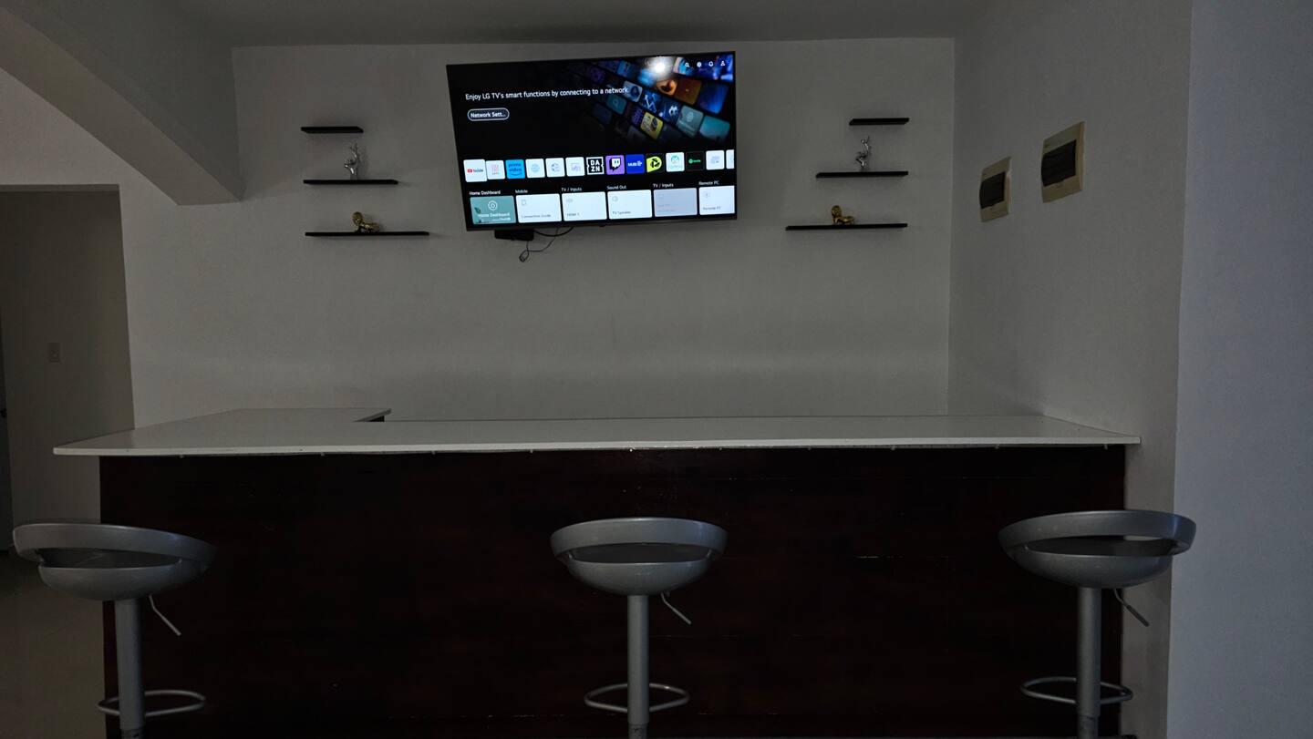 Brand-New 3BR Villa w/ Pool — 3 Min to POP Airport