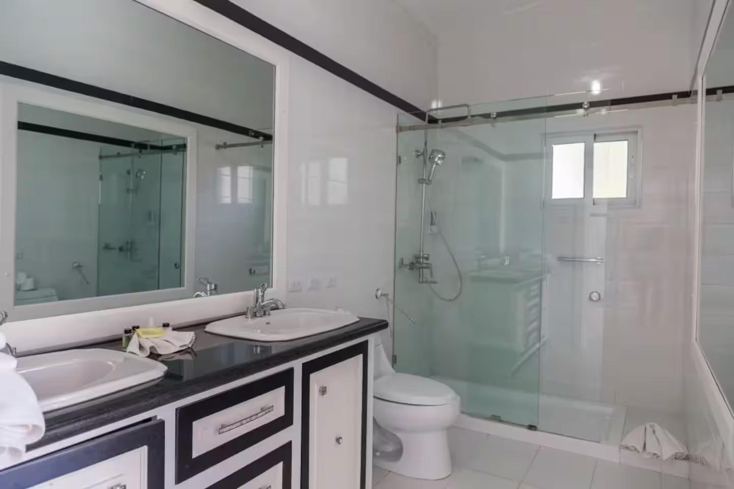 Casa Linda 2BR Modern Villa with Private Pool