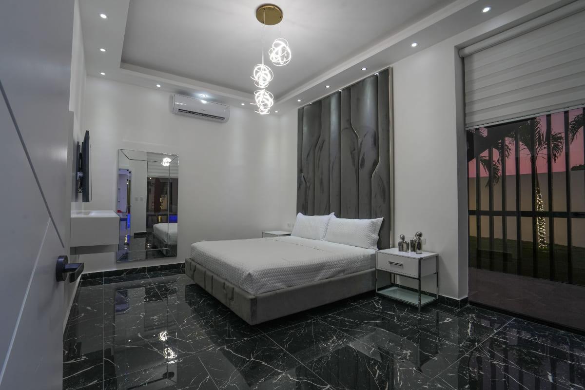 The Royal Estate – 13BR Luxury Villa in Sosua