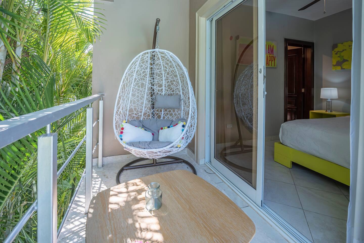 4BR Sosua Villa w/ Bar, Pool & Lounge Areas