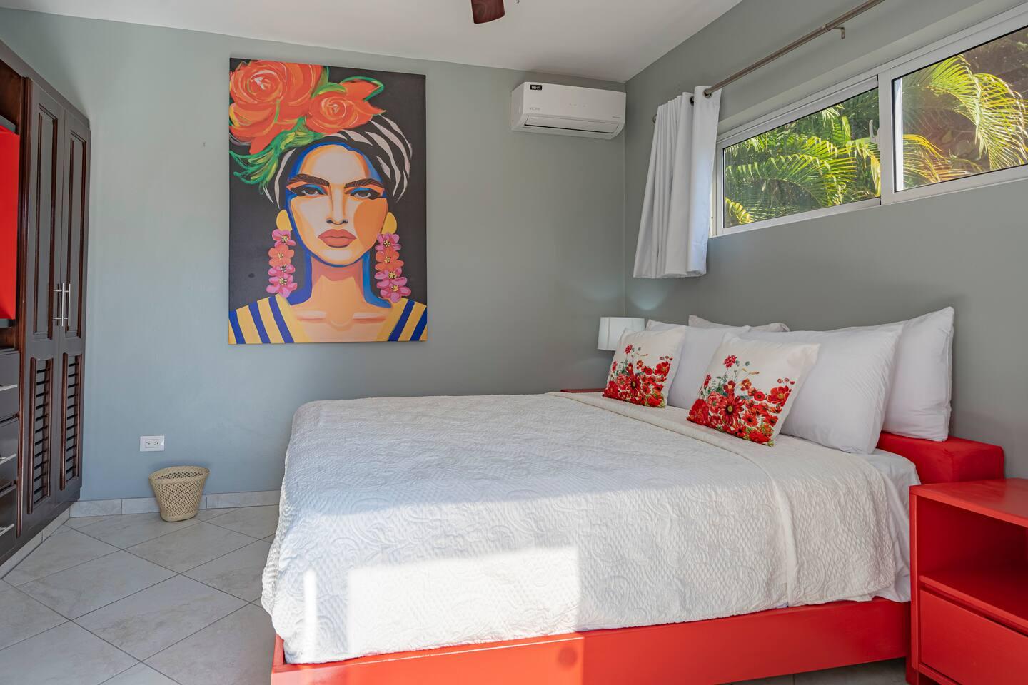 4BR Sosua Villa w/ Bar, Pool & Lounge Areas