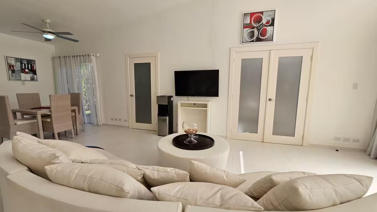 2BR Casa Linda Villa w/ Private Pool & Terrace