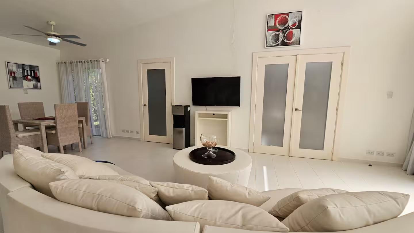 2BR Casa Linda Villa w/ Private Pool & Terrace